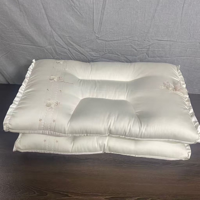 91家纺网 家纺一手货源 找家纺 （总）云熙枕业 2026新款贡缎蝴蝶绣花款羽丝护颈枕