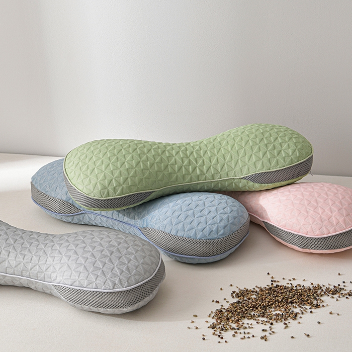 91家纺网 家纺一手货源 找家纺 （总）小桃姐家纺 2025新款凉感冰丝苦荞骨形护颈枕 枕头枕芯