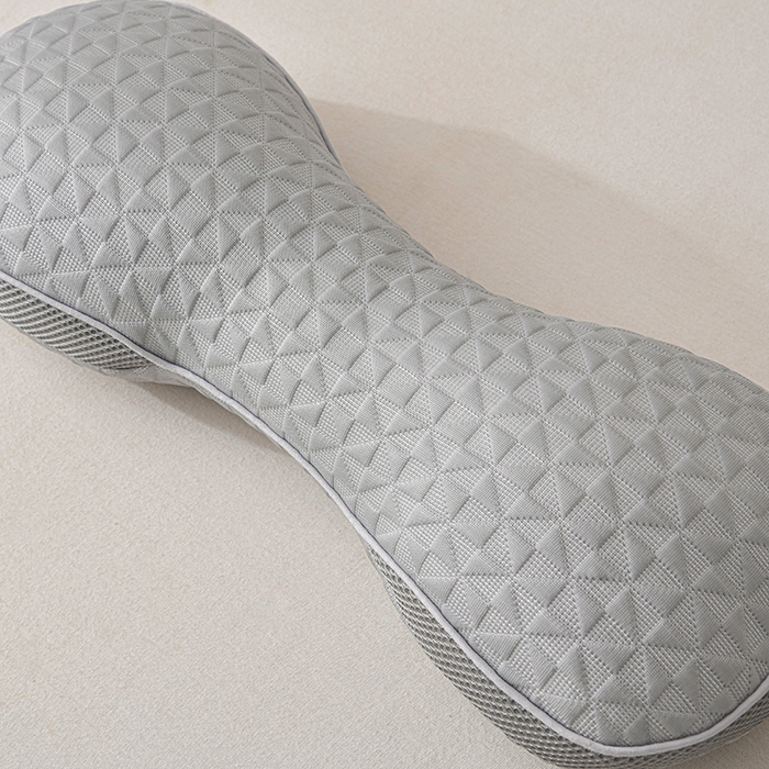 91家纺网 家纺一手货源 找家纺 小桃姐家纺 2025新款凉感冰丝苦荞骨形护颈枕 枕头枕芯 凉感冰丝苦荞骨形护颈枕-灰色