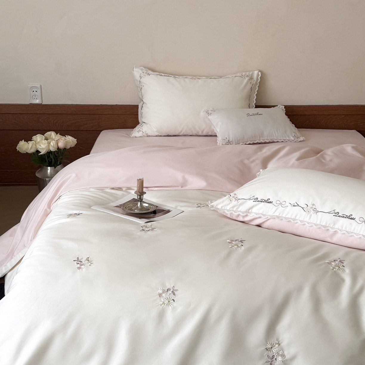 91家纺网 家纺一手货源 找家纺 （总）鹿班家居 2026春季新品100S长绒棉精密刺绣系列四件套-少女花栈（标准会员-20元）