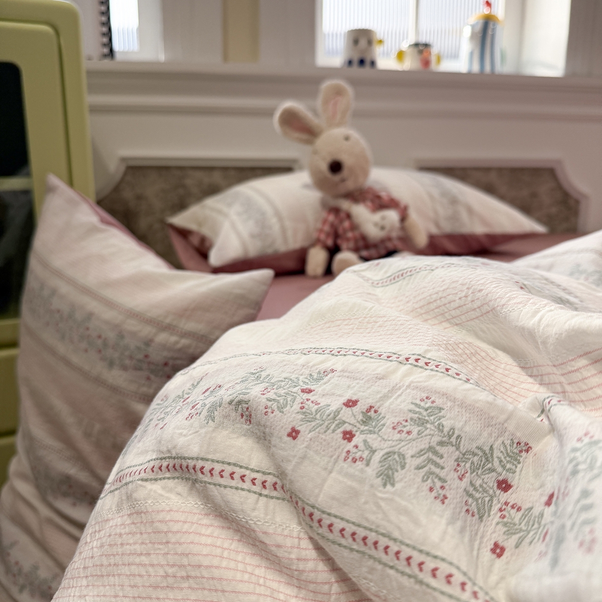 91家纺网 家纺一手货源 找家纺 珺柔家纺 2026新款A版色织提花B版水洗棉四件套 悠悠小花