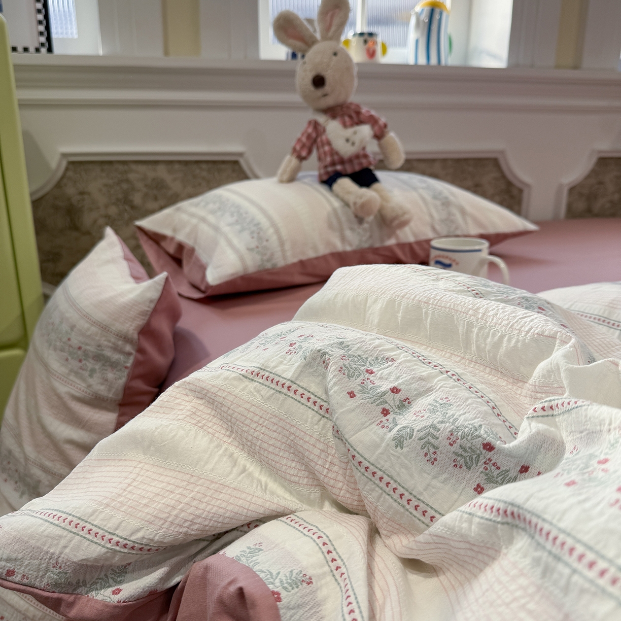 91家纺网 家纺一手货源 找家纺 珺柔家纺 2026新款A版色织提花B版水洗棉四件套 悠悠小花