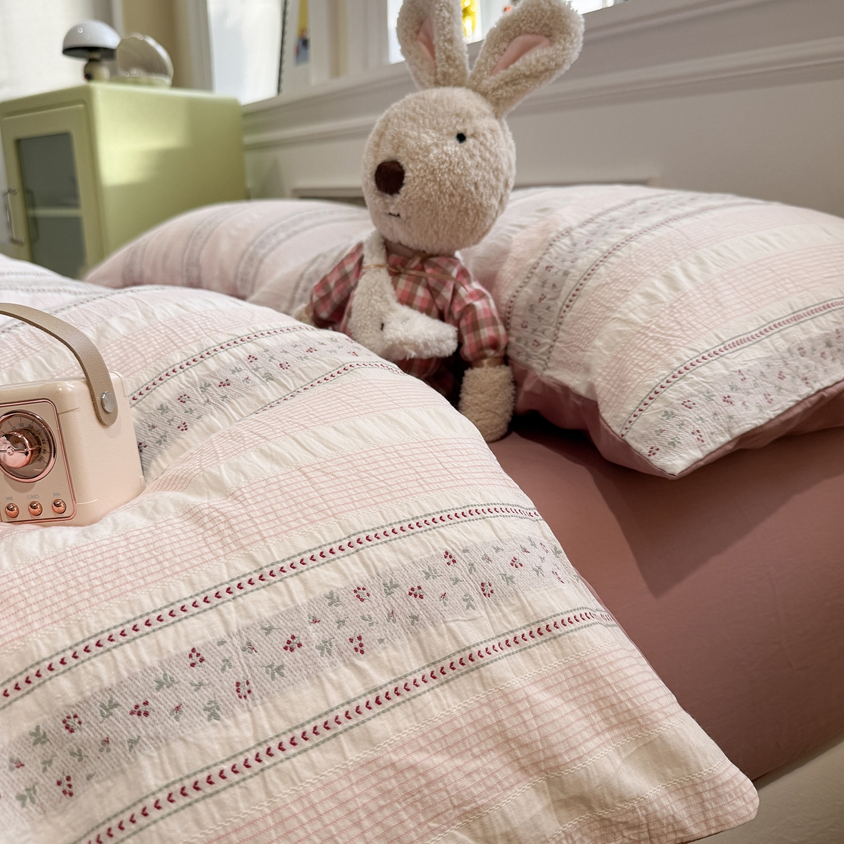 91家纺网 家纺一手货源 找家纺 珺柔家纺 2026新款A版色织提花B版水洗棉四件套 芳菲