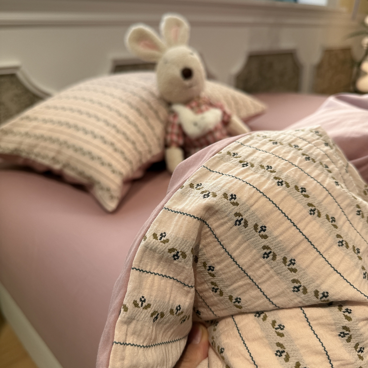 91家纺网 家纺一手货源 找家纺 珺柔家纺 2026新款A版色织提花B版水洗棉四件套 星梅