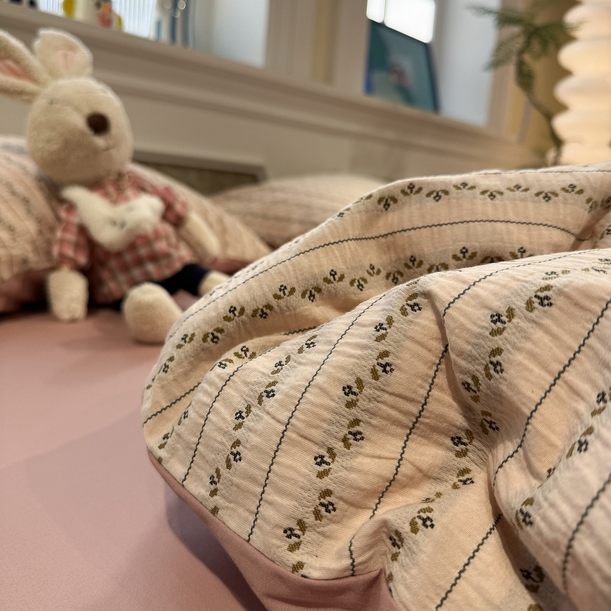 91家纺网 家纺一手货源 找家纺 珺柔家纺 2026新款A版色织提花B版水洗棉四件套 星梅