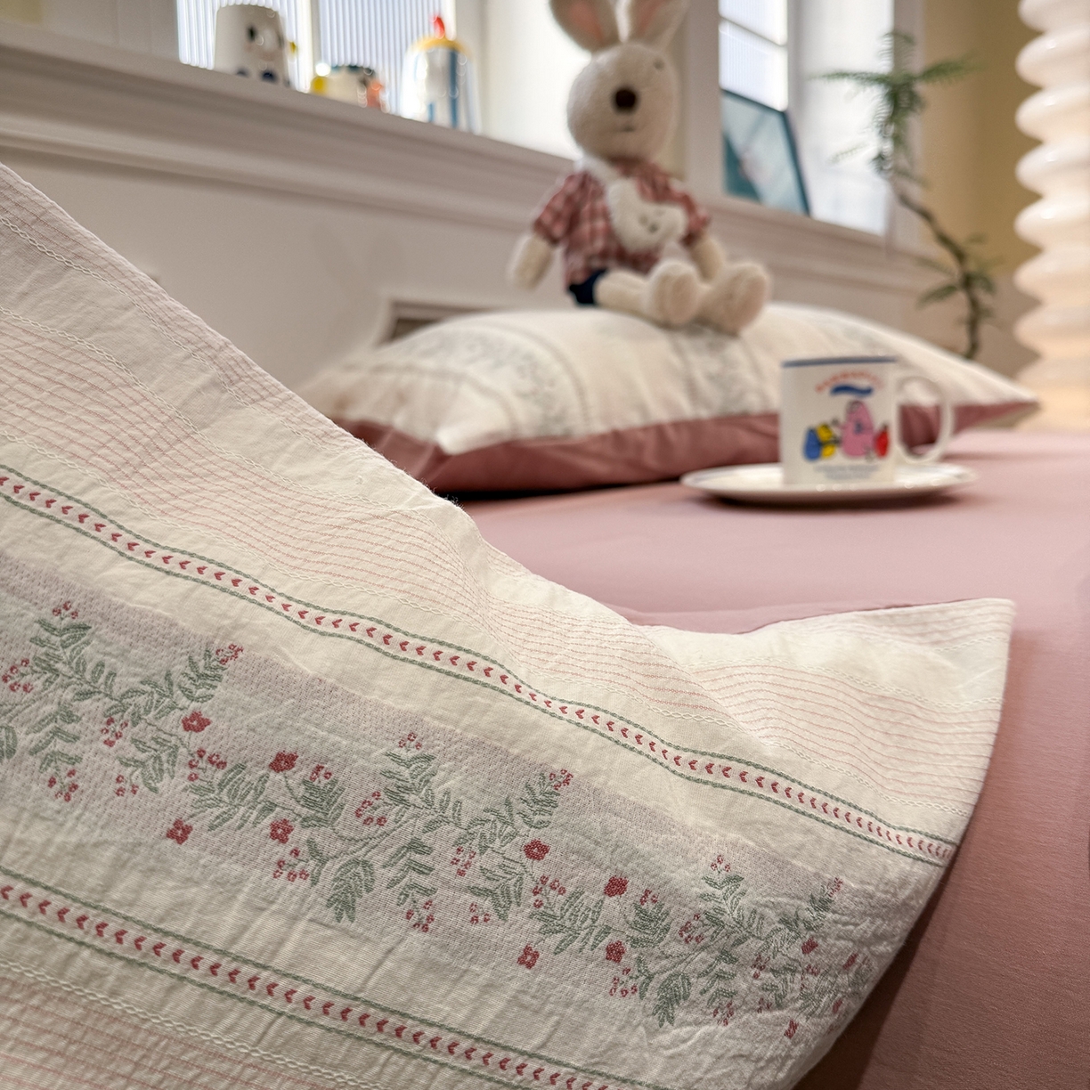 91家纺网 家纺一手货源 找家纺 珺柔家纺 2026新款A版色织提花B版水洗棉四件套 悠悠小花