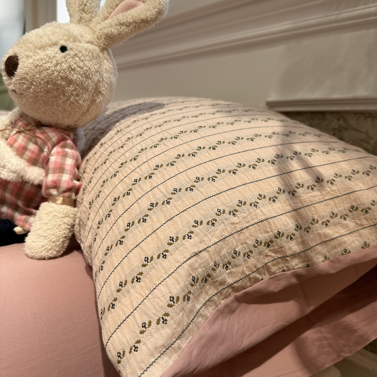 91家纺网 家纺一手货源 找家纺 珺柔家纺 2026新款A版色织提花B版水洗棉四件套 星梅