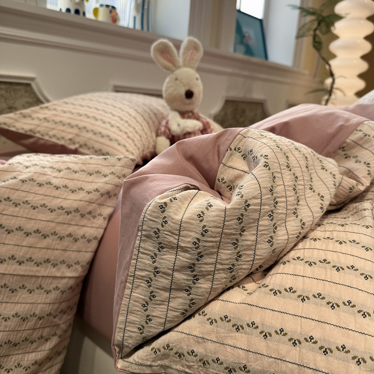 91家纺网 家纺一手货源 找家纺 珺柔家纺 2026新款A版色织提花B版水洗棉四件套 星梅