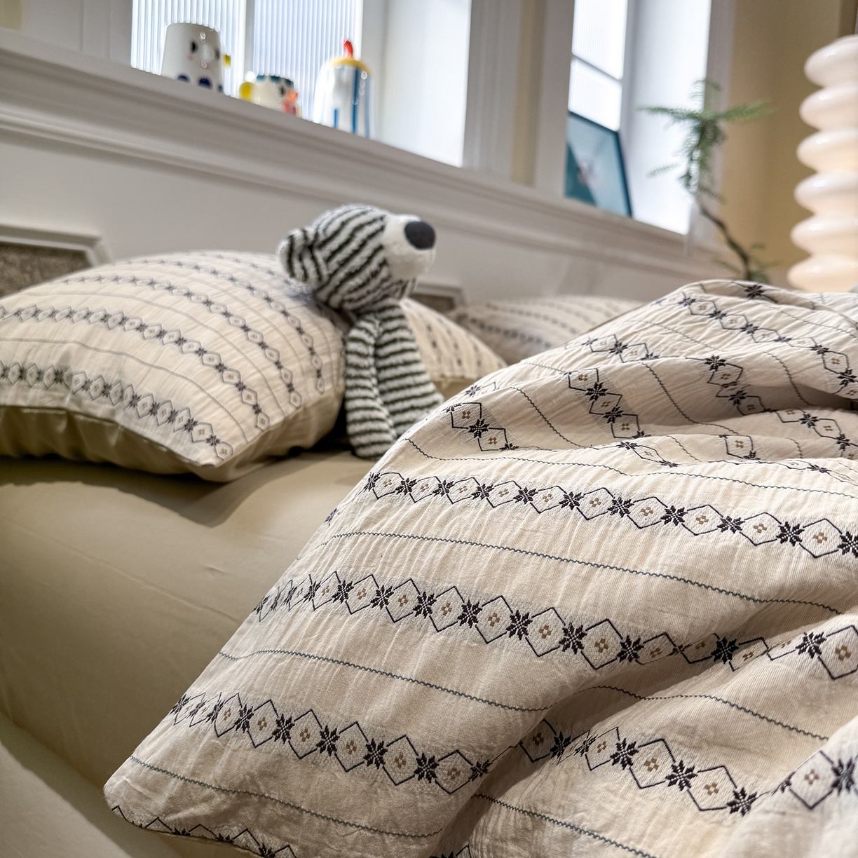 91家纺网 家纺一手货源 找家纺 珺柔家纺 2026新款A版色织提花B版水洗棉四件套 星恋奶咖