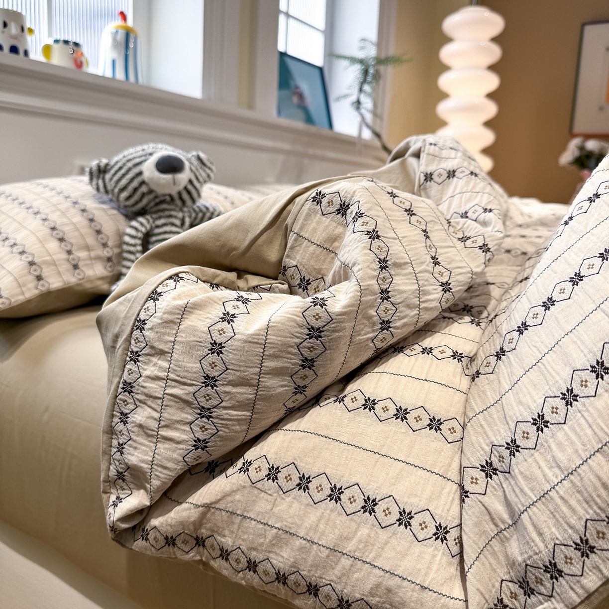 91家纺网 家纺一手货源 找家纺 珺柔家纺 2026新款A版色织提花B版水洗棉四件套 星恋奶咖