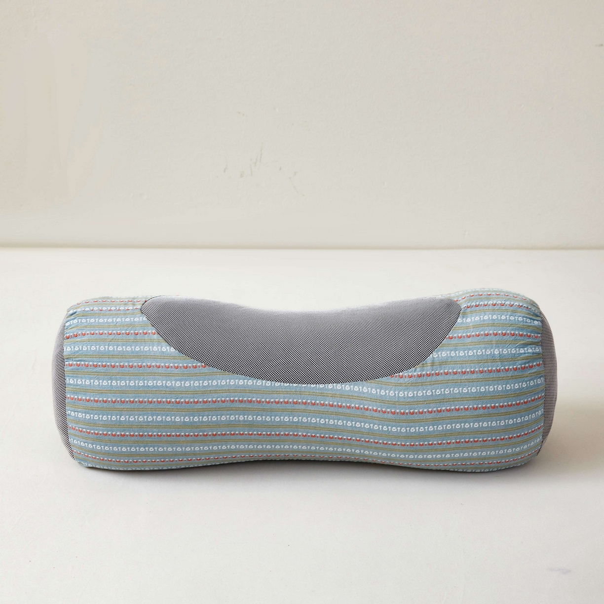 91家纺网 家纺一手货源 找家纺 小桃姐家纺 2025新款全棉纯棉圆柱荞麦枕护颈椎元宝枕枕头枕芯 A1全棉圆柱荞麦枕-【蓝色】