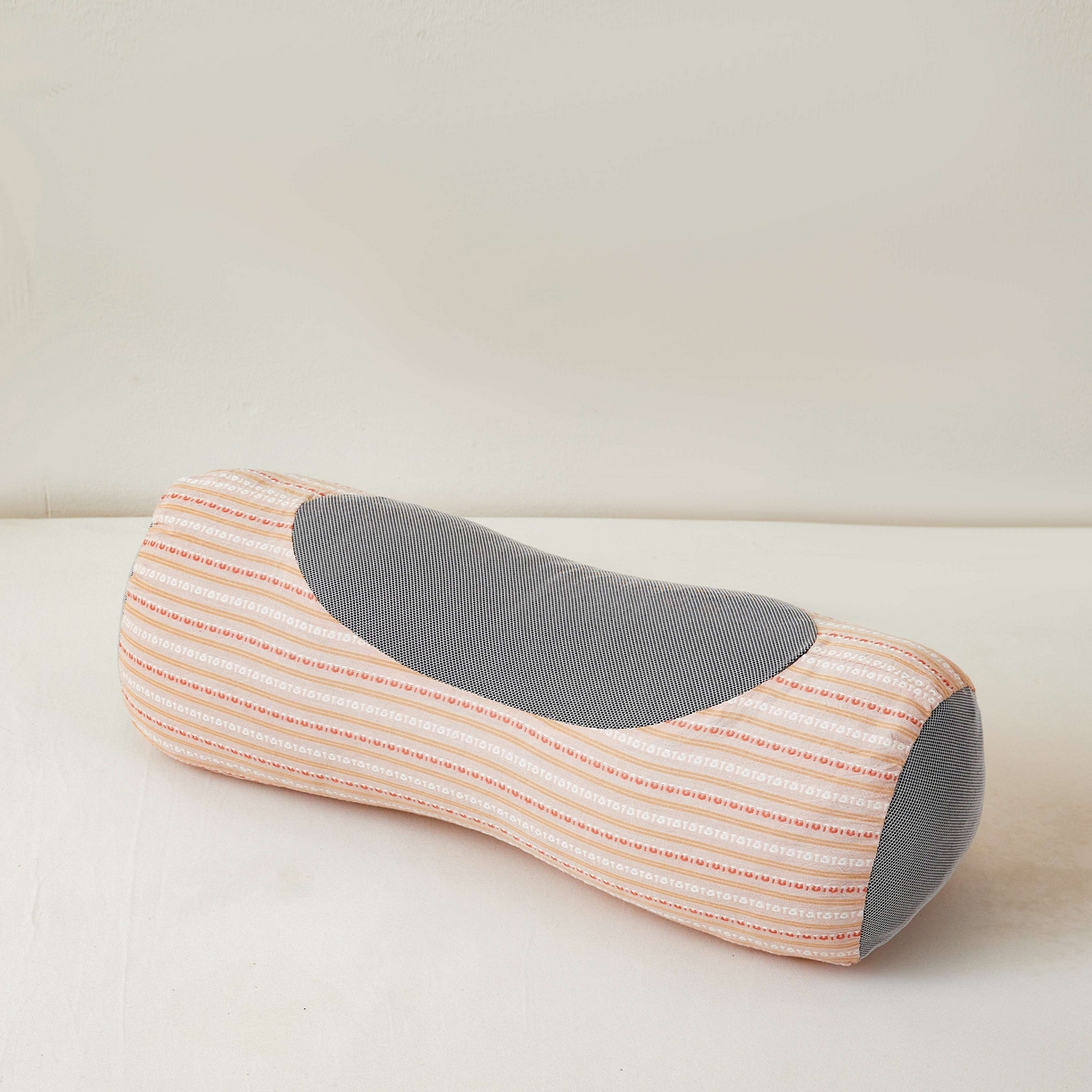 91家纺网 家纺一手货源 找家纺 小桃姐家纺 2025新款全棉纯棉圆柱荞麦枕护颈椎元宝枕枕头枕芯 A1全棉圆柱荞麦枕-【粉色】