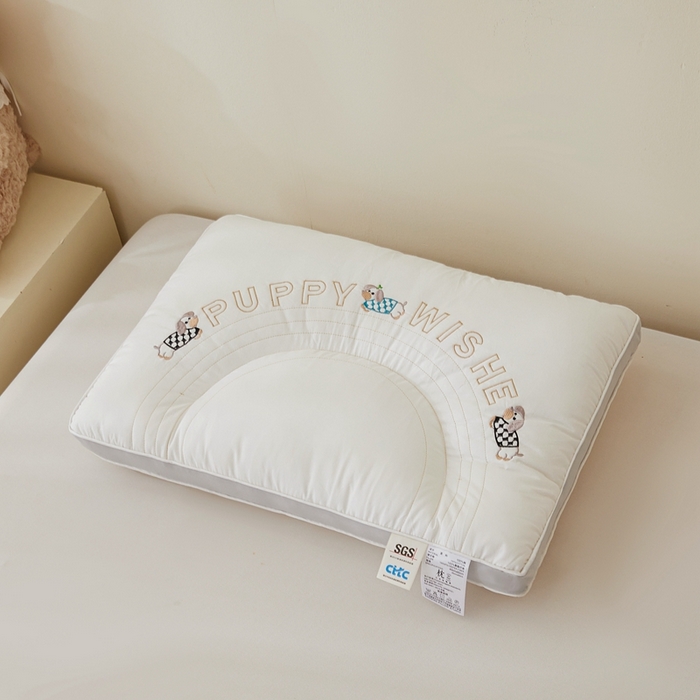 91家纺网 家纺一手货源 找家纺 （总）小桃姐家纺 2025新款刺绣顽皮狗亲子枕头枕芯