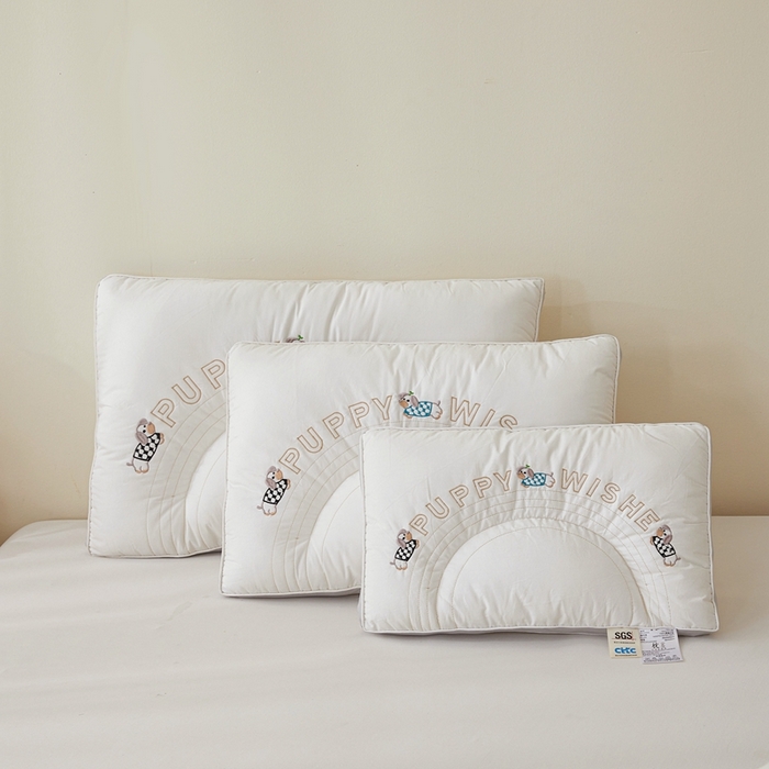 91家纺网 家纺一手货源 找家纺 （总）小桃姐家纺 2025新款刺绣顽皮狗亲子枕头枕芯