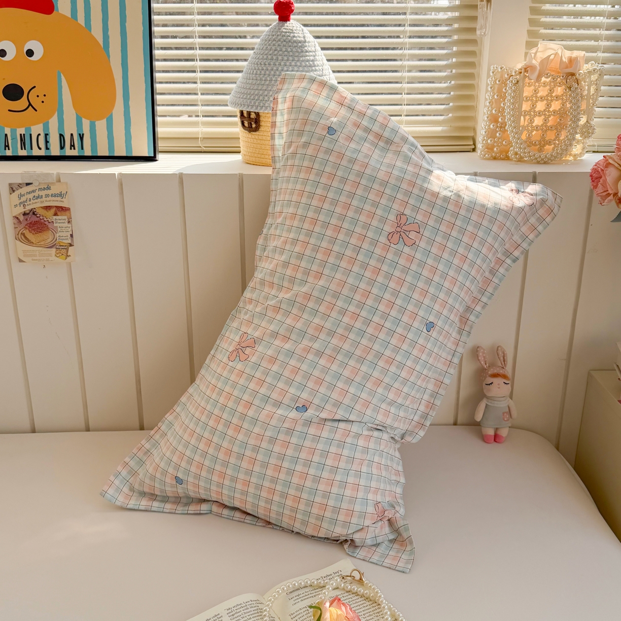 91家纺网 家纺一手货源 找家纺 百寐 2026新款13372全棉信封印花系列枕套 蝴蝶结