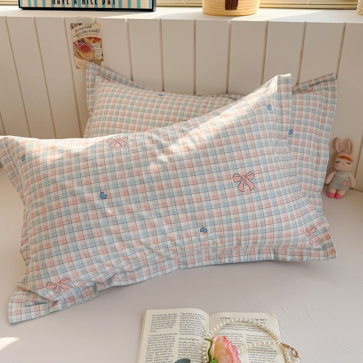 91家纺网 家纺一手货源 找家纺 百寐 2026新款13372全棉信封印花系列枕套 蝴蝶结