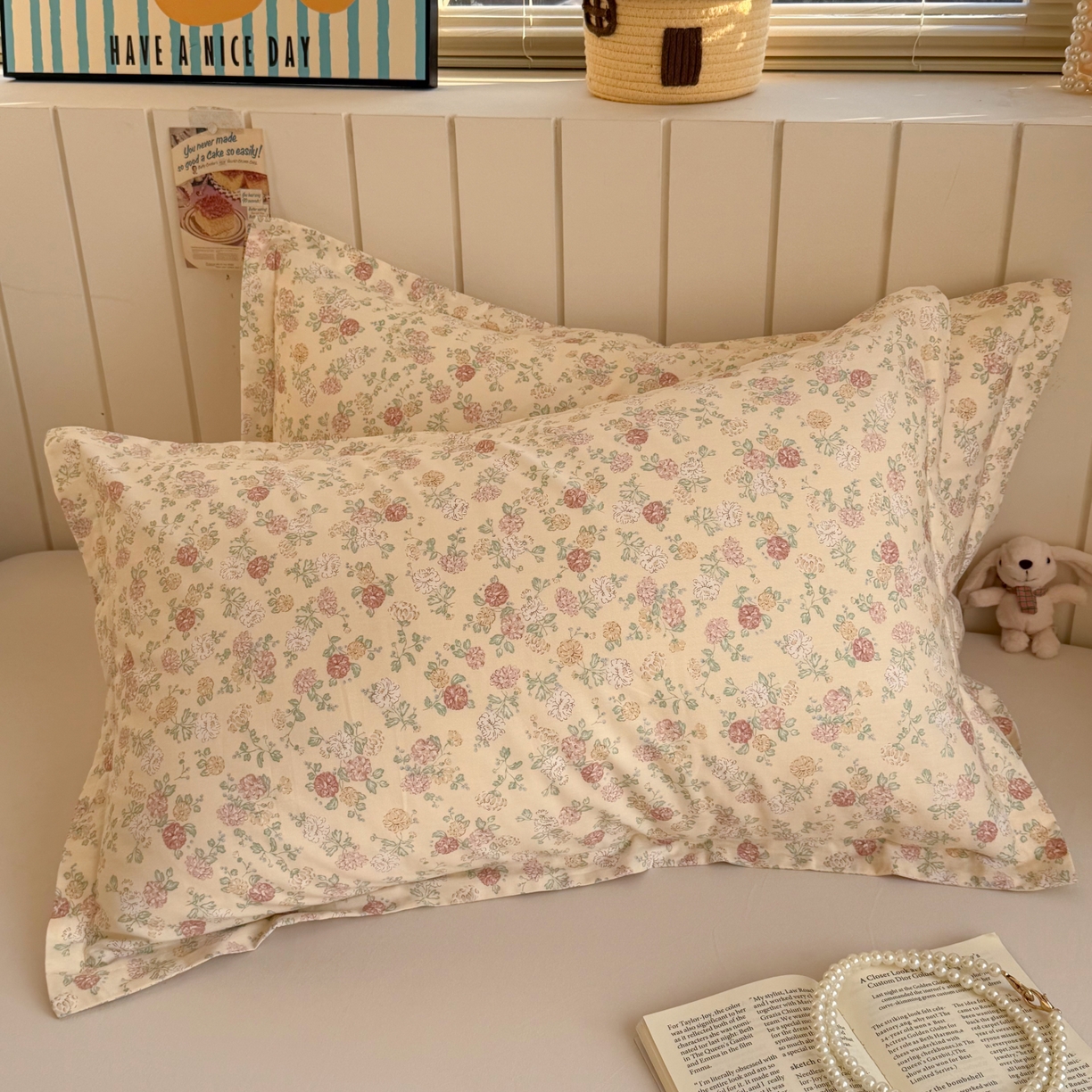 91家纺网 家纺一手货源 找家纺 百寐 2026新款13372全棉信封印花系列枕套 花季