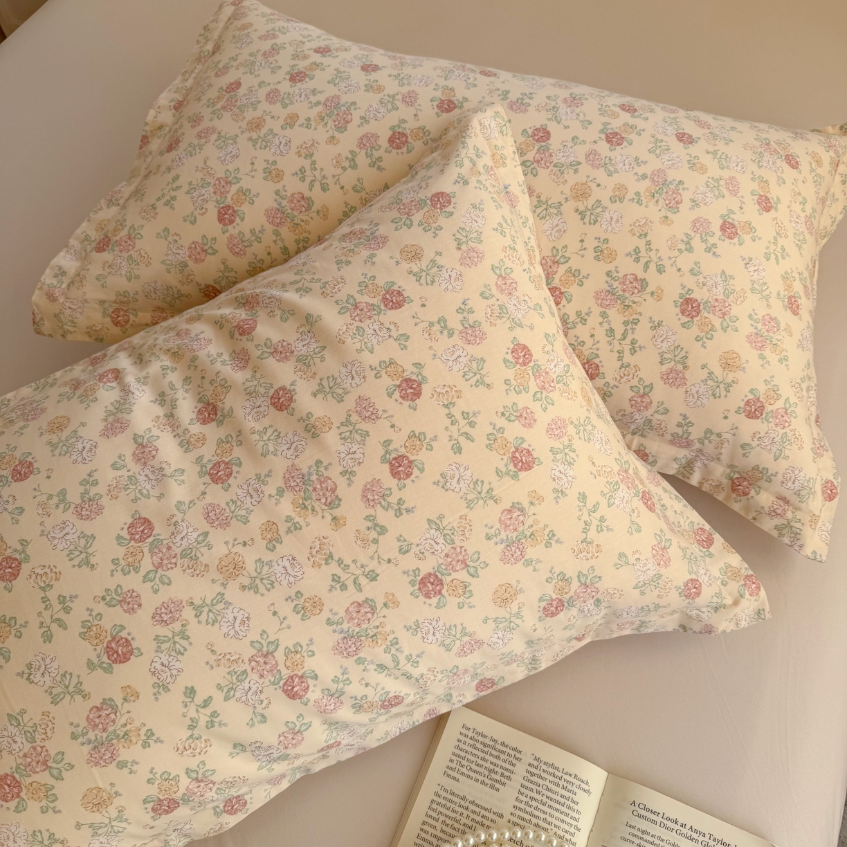 91家纺网 家纺一手货源 找家纺 百寐 2026新款13372全棉信封印花系列枕套 花季