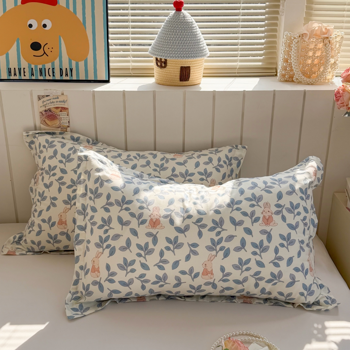 91家纺网 家纺一手货源 找家纺 百寐 2026新款13372全棉信封印花系列枕套 萌小兔