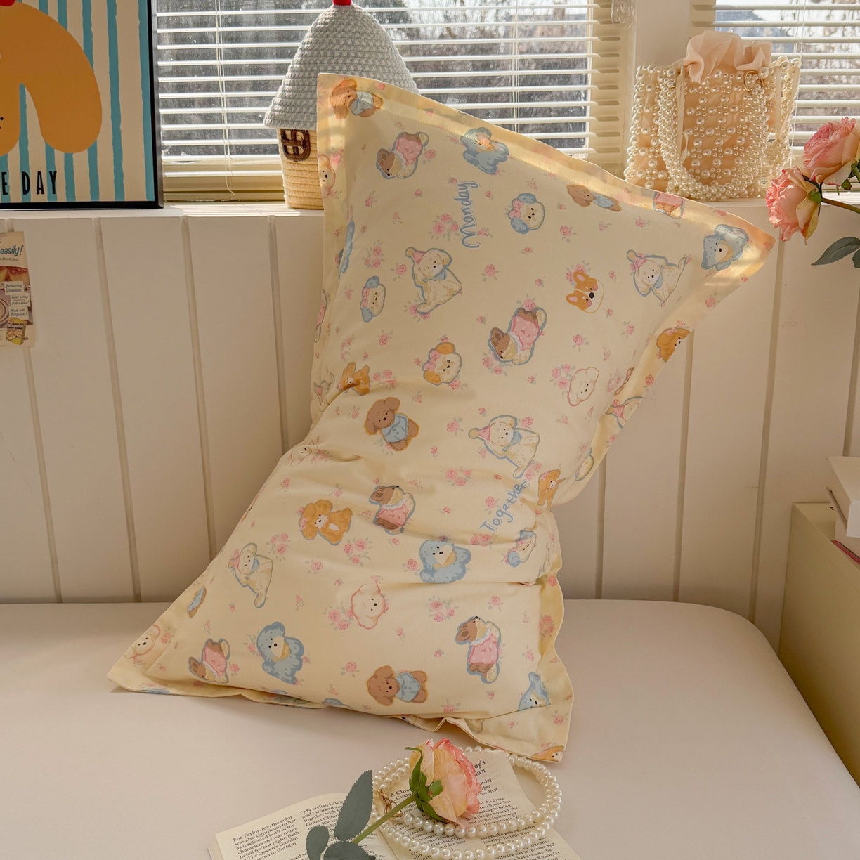 91家纺网 家纺一手货源 找家纺 百寐 2026新款13372全棉信封印花系列枕套 泡芙狗