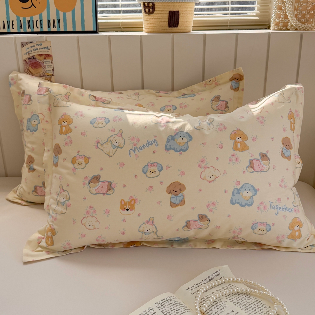 91家纺网 家纺一手货源 找家纺 百寐 2026新款13372全棉信封印花系列枕套 泡芙狗