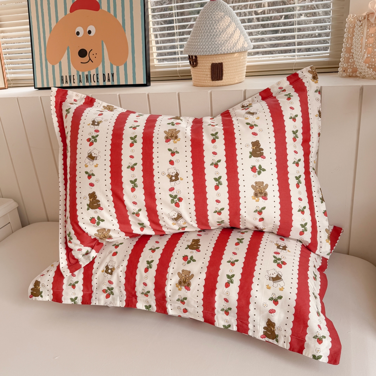 91家纺网 家纺一手货源 找家纺 百寐 2026新款13372全棉信封印花系列枕套 圣诞熊