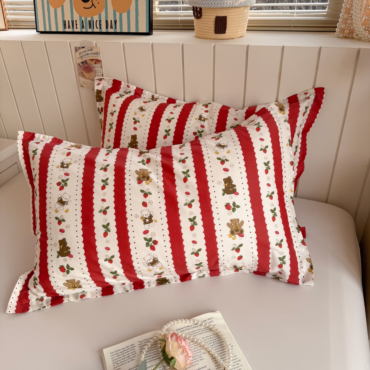 91家纺网 家纺一手货源 找家纺 百寐 2026新款13372全棉信封印花系列枕套 圣诞熊