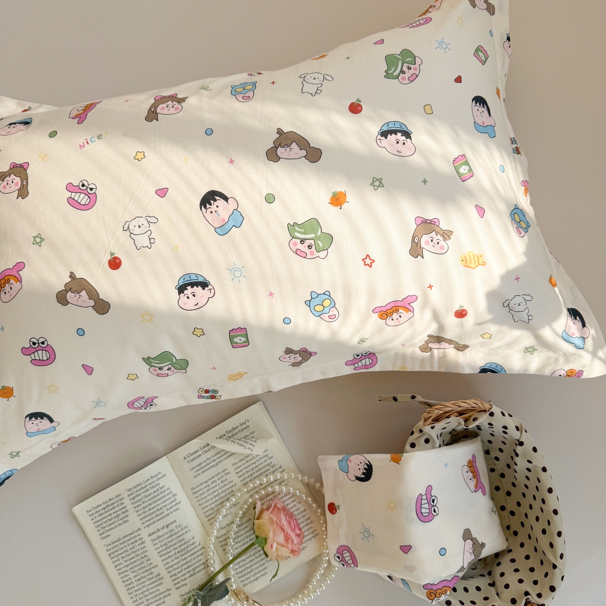 91家纺网 家纺一手货源 找家纺 百寐 2026新款13372全棉信封印花系列枕套 新新一家