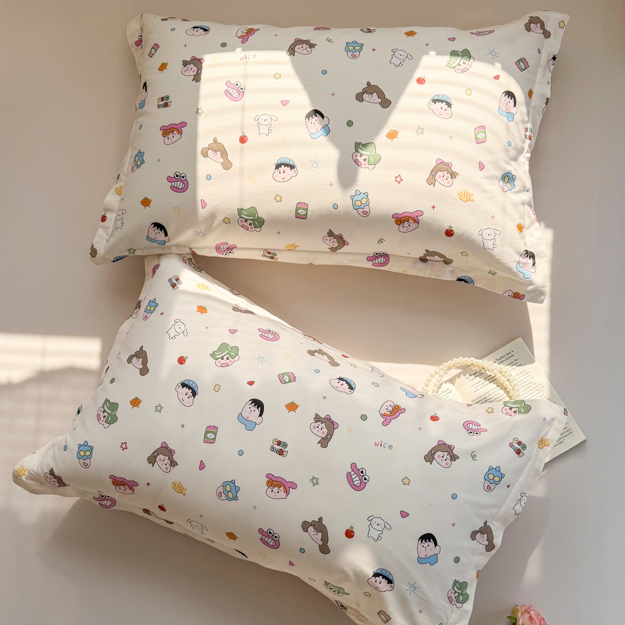 91家纺网 家纺一手货源 找家纺 百寐 2026新款13372全棉信封印花系列枕套 新新一家