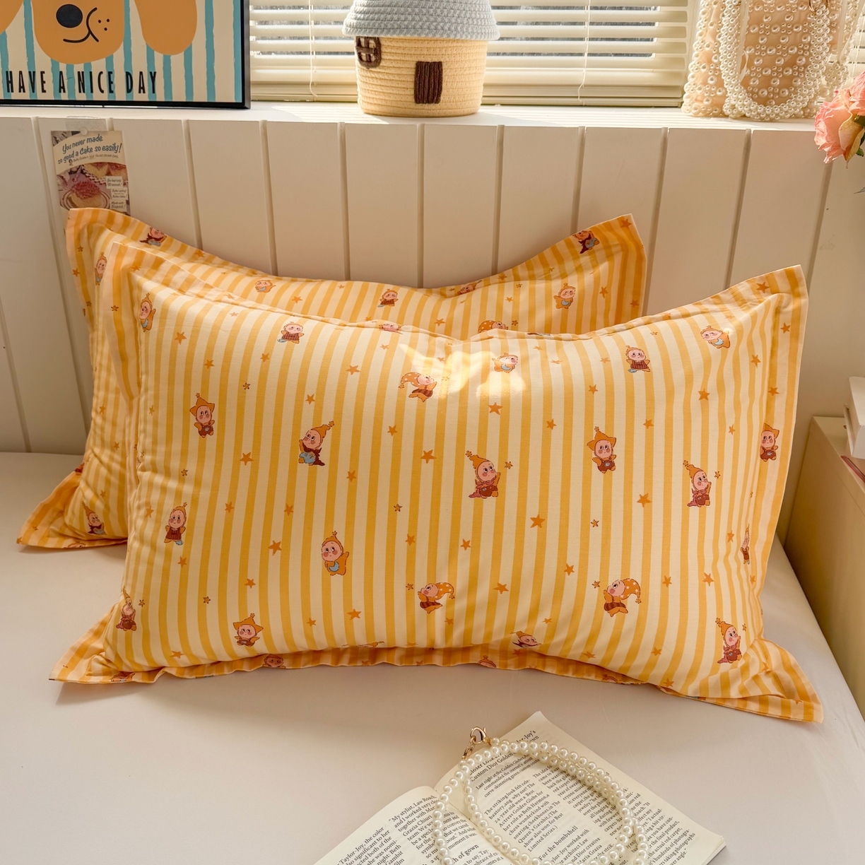 91家纺网 家纺一手货源 找家纺 百寐 2026新款13372全棉信封印花系列枕套 星星人