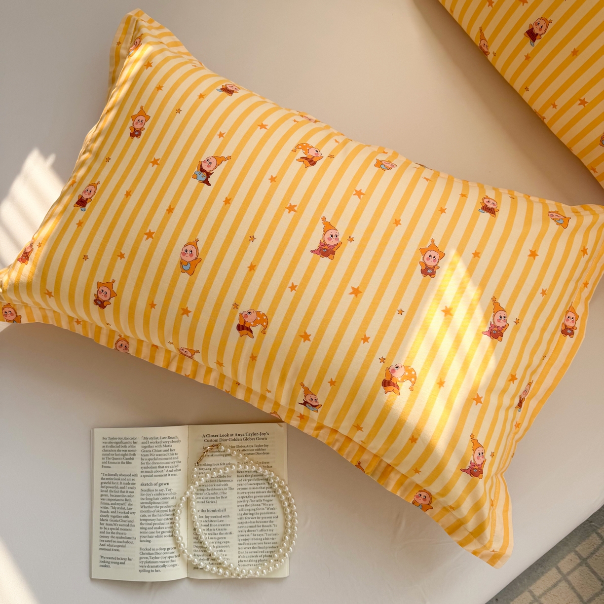 91家纺网 家纺一手货源 找家纺 百寐 2026新款13372全棉信封印花系列枕套 星星人