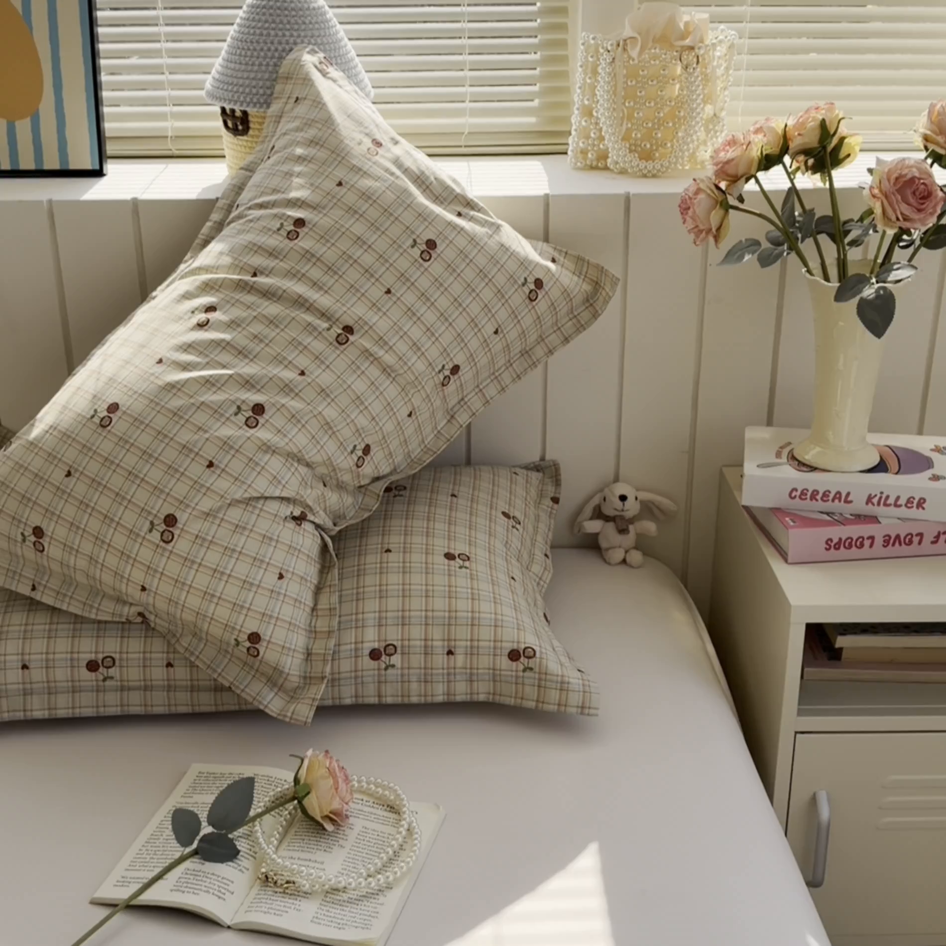 91家纺网 家纺一手货源 找家纺 百寐 2026新款13372全棉信封印花系列枕套 樱桃小熊