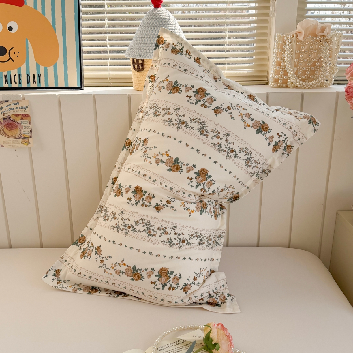 91家纺网 家纺一手货源 找家纺 百寐 2026新款13372全棉信封印花系列枕套 悠悠花房