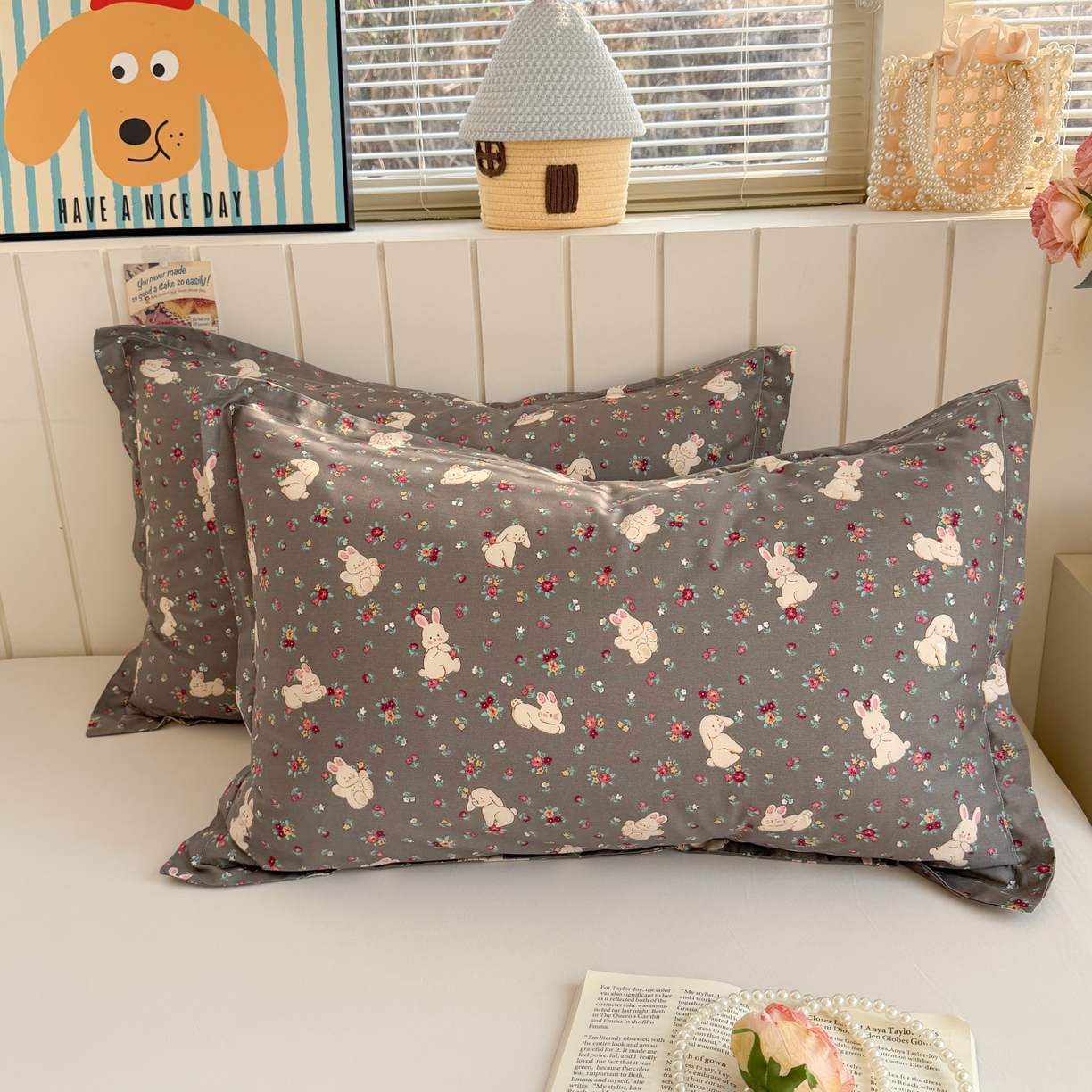 91家纺网 家纺一手货源 找家纺 百寐 2026新款13372全棉信封印花系列枕套 月光兔