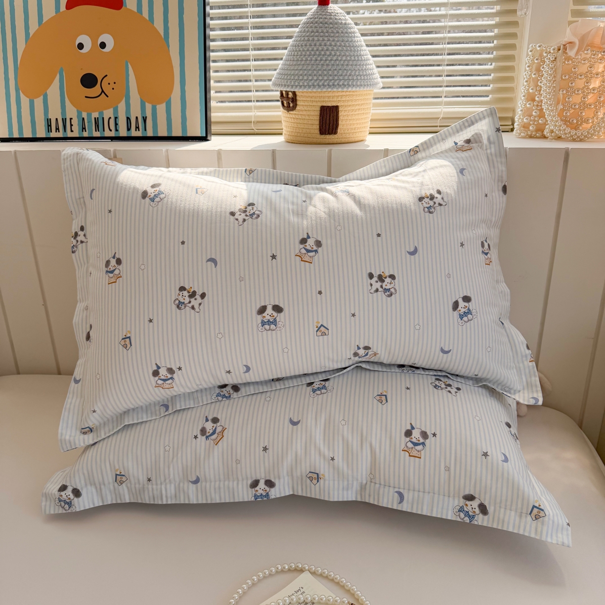 91家纺网 家纺一手货源 找家纺 百寐 2026新款13372全棉信封印花系列枕套 月亮狗