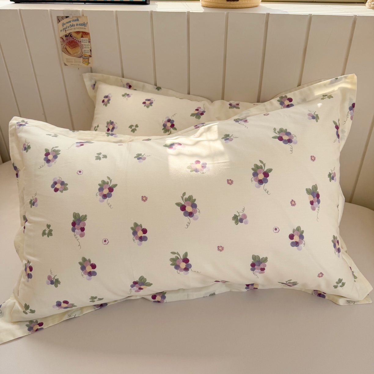 91家纺网 家纺一手货源 找家纺 百寐 2026新款13372全棉信封印花系列枕套 紫葡萄