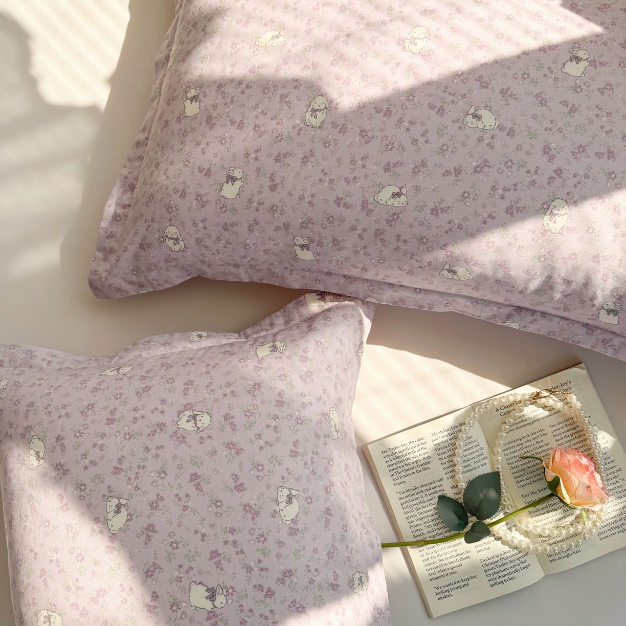 91家纺网 家纺一手货源 找家纺 百寐 2026新款13372全棉信封印花系列枕套 紫小兔