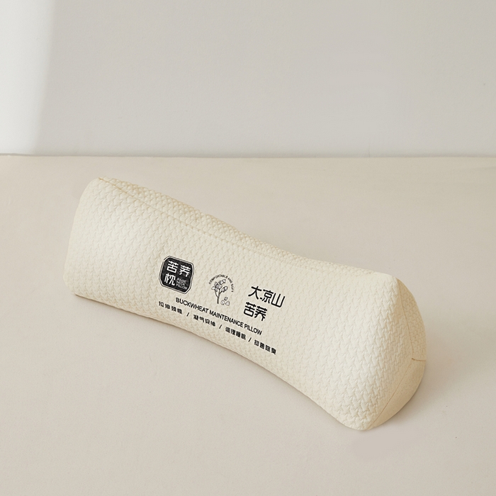 91家纺网 家纺一手货源 找家纺 小桃姐家纺 2025新款  荞麦枕   三角大凉山荞麦枕  花草枕  颈椎枕 护颈枕 沙发枕 午休枕头枕芯 三角大凉山荞麦枕-米色