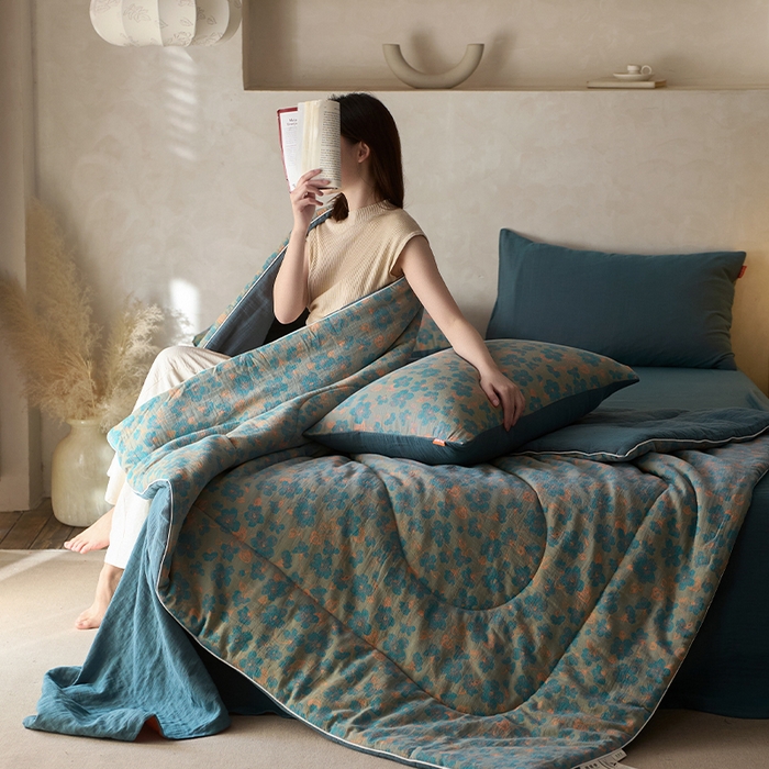 91家纺网 家纺一手货源 找家纺 春皖家纺 2026新款全棉双层提花夏被四件套 百灵斯顿