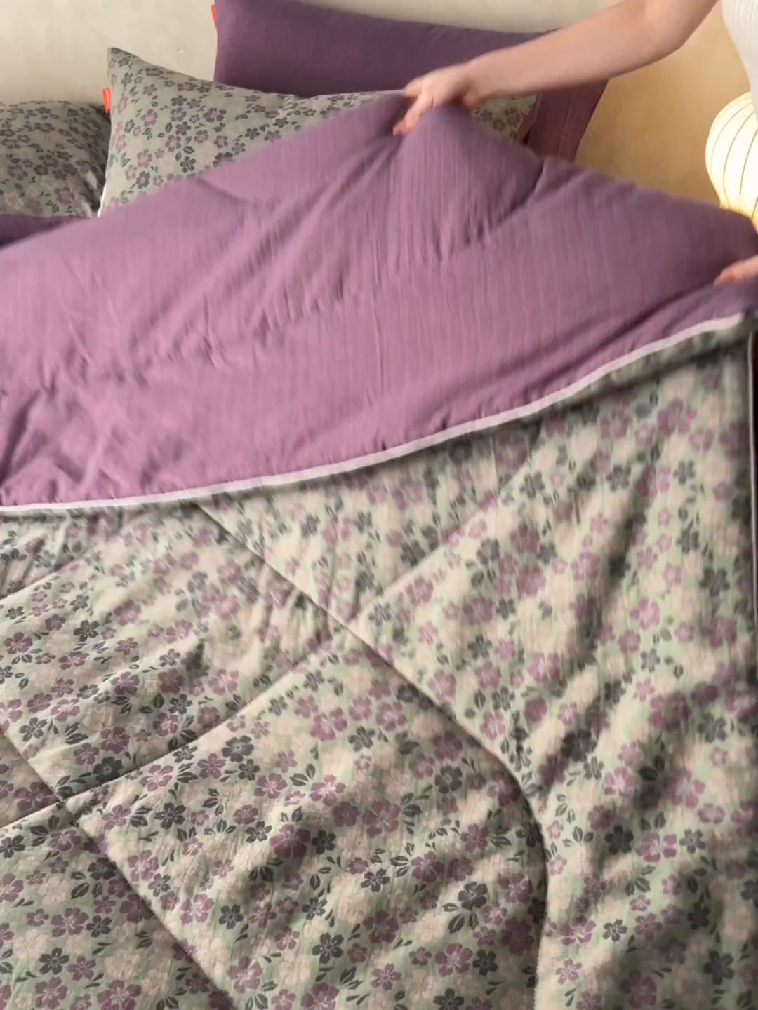 91家纺网 家纺一手货源 找家纺 春皖家纺 2026新款全棉双层提花夏被四件套 春光灿烂