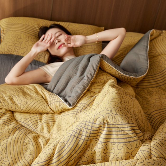 91家纺网 家纺一手货源 找家纺 春皖家纺 2026新款全棉双层提花夏被四件套 都市时尚