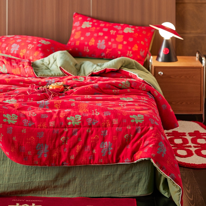 91家纺网 家纺一手货源 找家纺 春皖家纺 2026新款全棉双层提花夏被四件套 夏被红百福