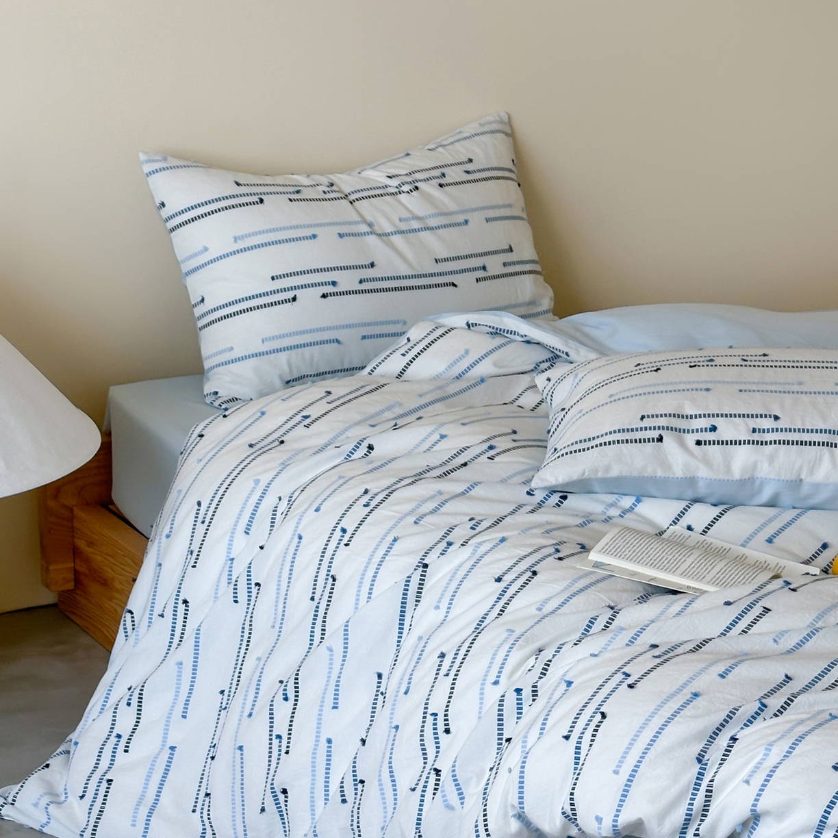 91家纺网 家纺一手货源 找家纺 （总）例外 2026新款全棉剪花提花四件套-花漾系列 【专版花型    严格控价   小号卷后不得低于225      标准 280    加大 290】