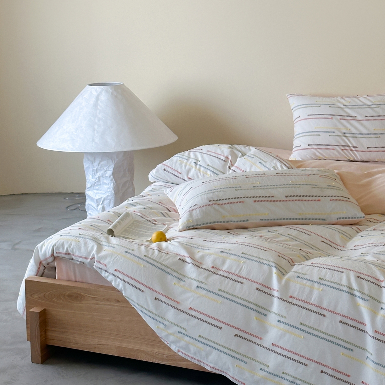 91家纺网 家纺一手货源 找家纺 例外 2026新款全棉剪花提花四件套-花漾系列 【专版花型    严格控价   小号卷后不得低于225      标准 280    加大 290】 花漾粉-粉底