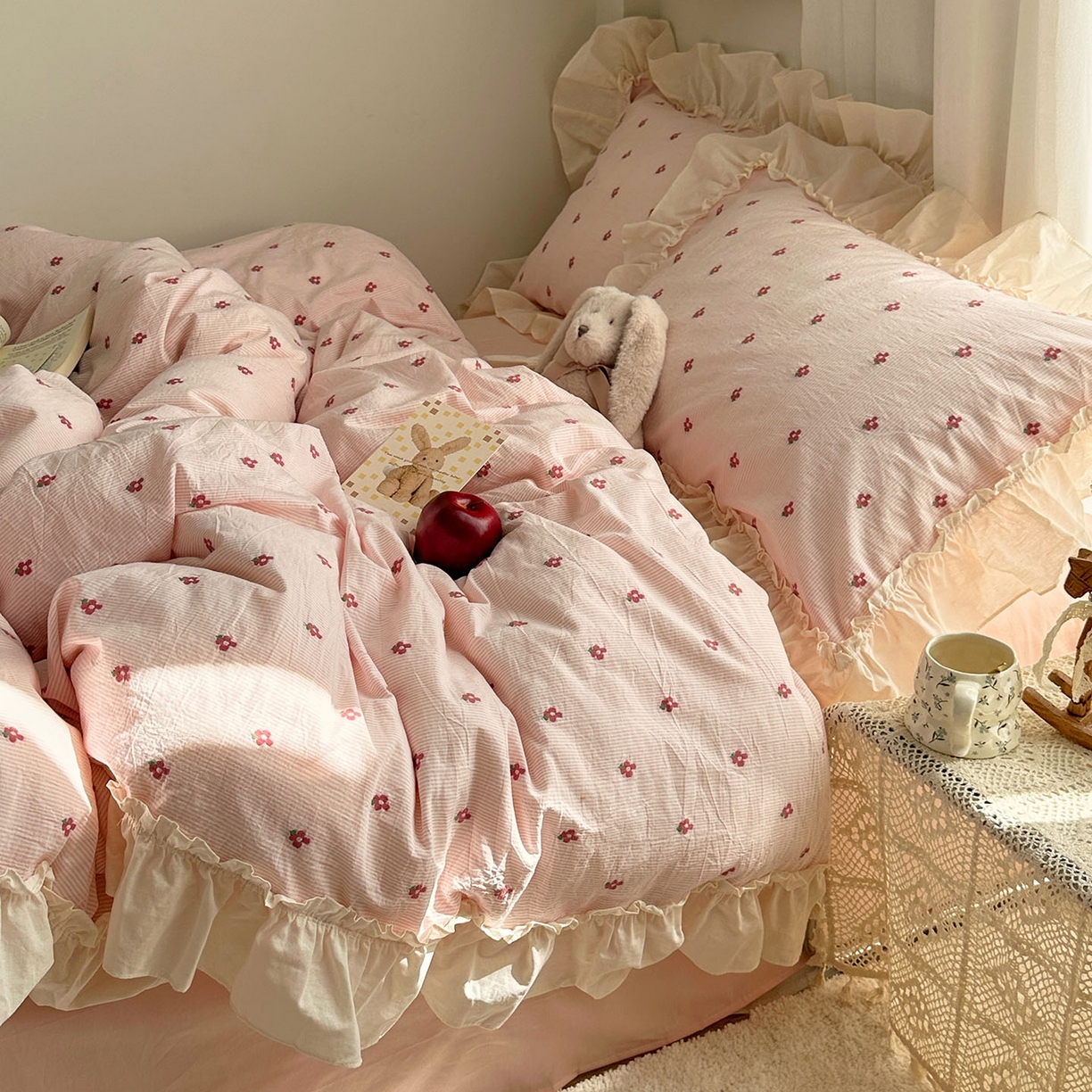 91家纺网 家纺一手货源 找家纺 艾咪-Amy ntmy 2026新款法式花边全棉色织小提花四件套 花边款-蔷薇粉