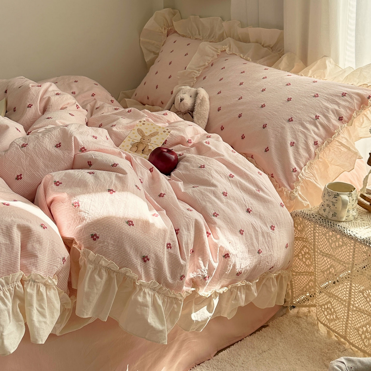 91家纺网 家纺一手货源 找家纺 艾咪-Amy ntmy 2026新款法式花边全棉色织小提花四件套 花边款-蔷薇粉