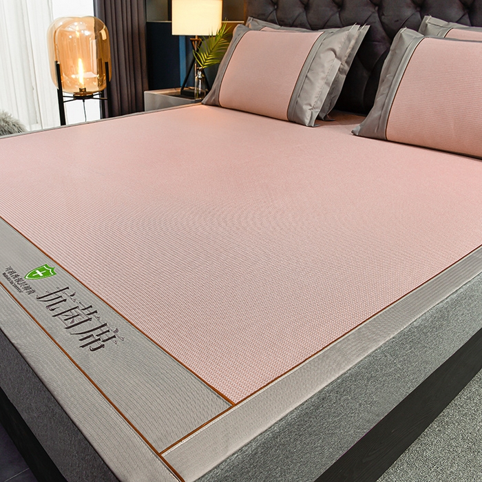 91家纺网 家纺一手货源 找家纺 小牛席业 2026新款A加厚款-可机洗抗菌提花冰丝席 抗菌席-色织粉色