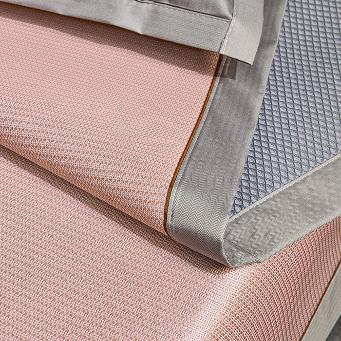 91家纺网 家纺一手货源 找家纺 小牛席业 2026新款A加厚款-可机洗抗菌提花冰丝席 抗菌席-色织粉色