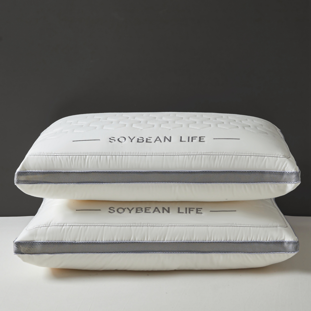 91家纺网 家纺一手货源 找家纺 （总）小桃姐家纺 2025新款纯棉刺绣枕芯 全棉枕头立体网边透气枕芯SOYB纯棉立体枕