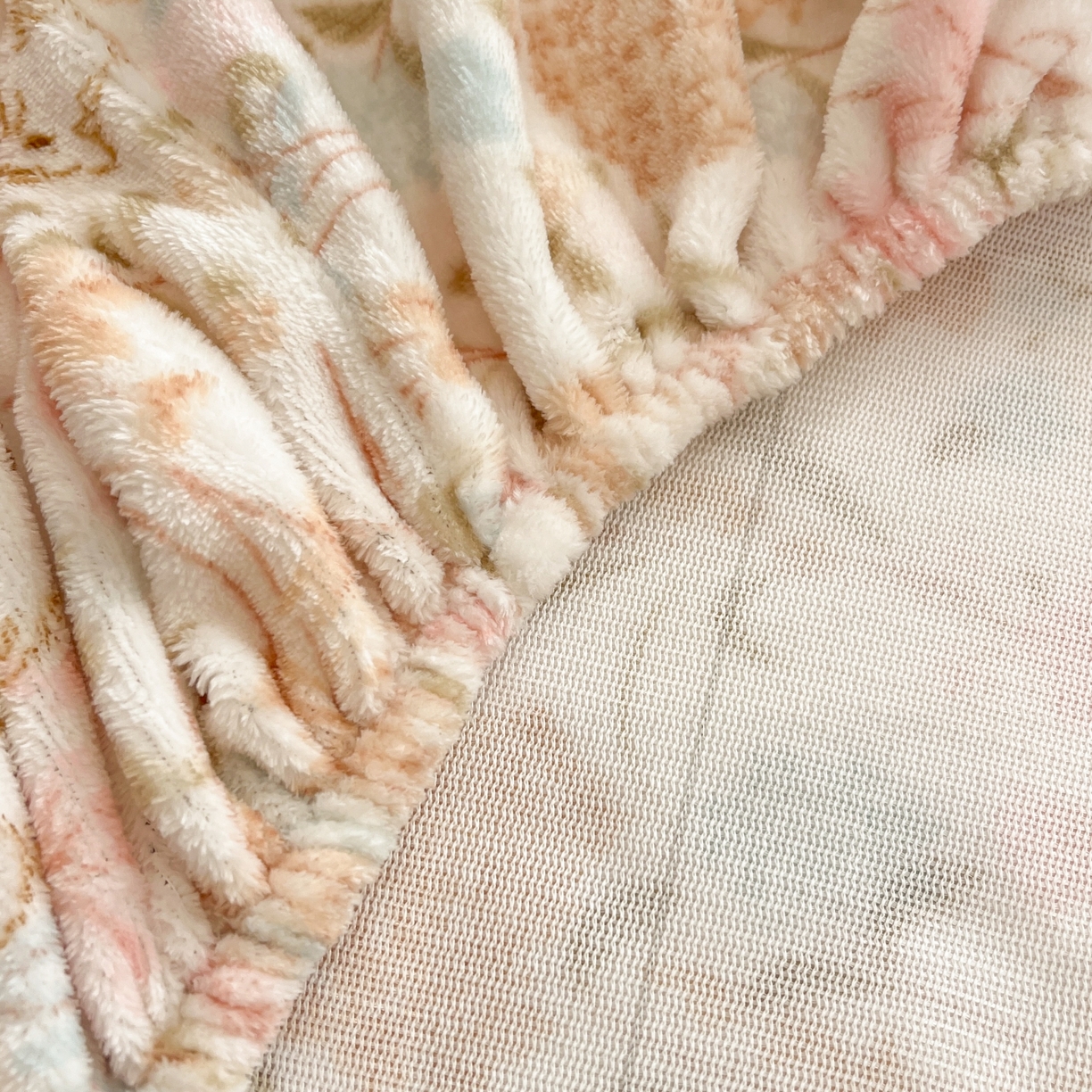 91家纺网 家纺一手货源 找家纺 小桃姐家纺 2025新款高克重牛奶绒印花床笠单品床笠床笠单件 花海